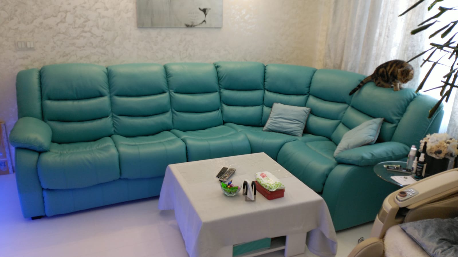 Перетяжка дивана на дому. Мичуринский проспект